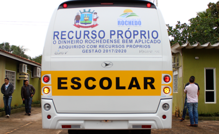 Chegou o Micro-Ônibus comprado com recursos próprios pelo Prefeito Juninho Ribeiro.