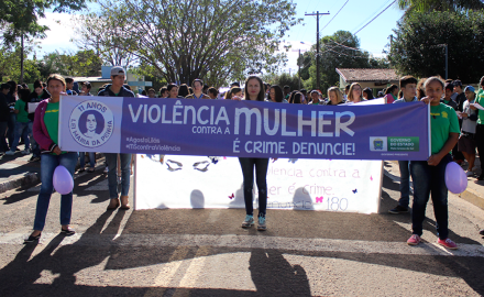 Campanha Agosto Lilás e o Programa "Maria da Penha vai à Escola