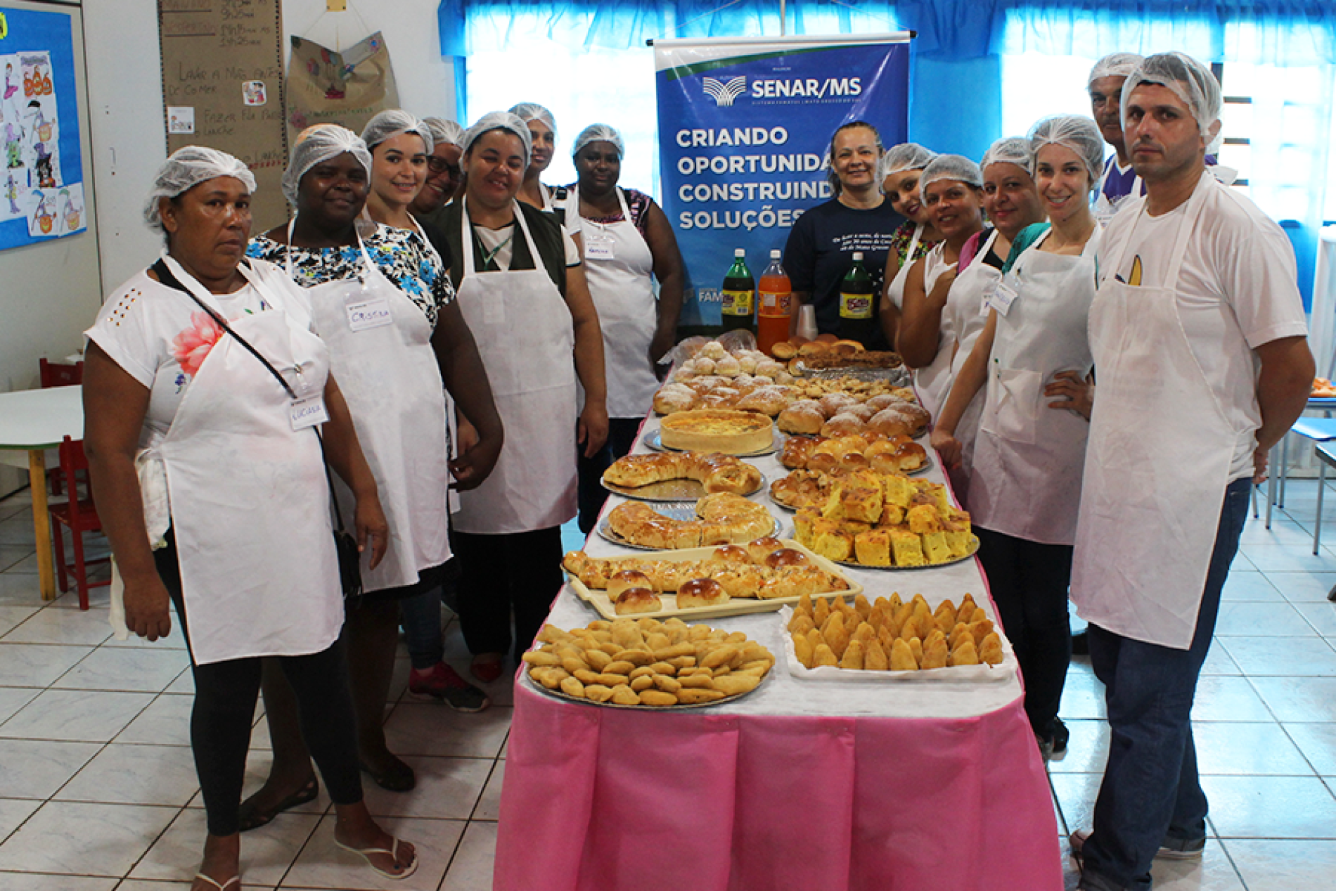  Assistência Social/CRAS e SENAR/MS ofereceram curso de produção de pães e salgados em Rochedo.