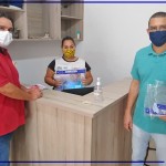 COMÉRCIOS LOCAIS RECEBEM PROTETORES FACIAIS