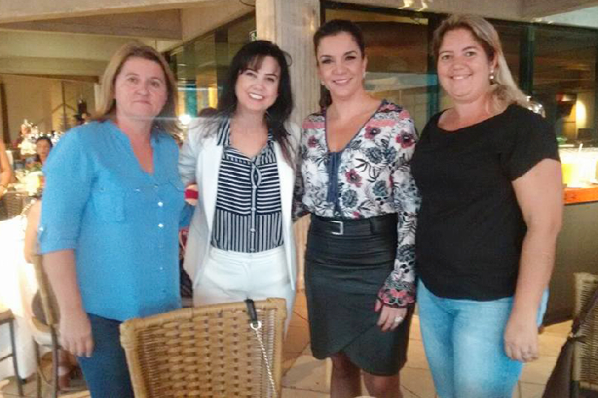 Primeira Dama e Secretária de Assistência Social participaram do “Chá aqueça uma vida” 